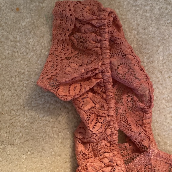 Lulus NWT lace thong bodysuit - Picture 3 of 10